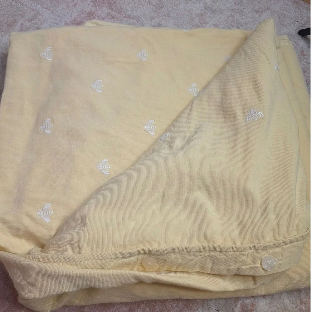 Restoration Hardware Rare Embroidered Bee es Full Butter Yellow Cotton Faille